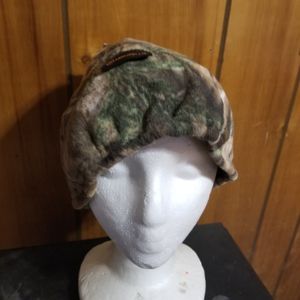 Manzella Camo Green Fleece Beanie  NEW  UNISEX